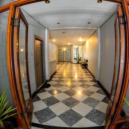 Comfortable Apt, Next To Archeological Museum! Athen Eksteriør bilde